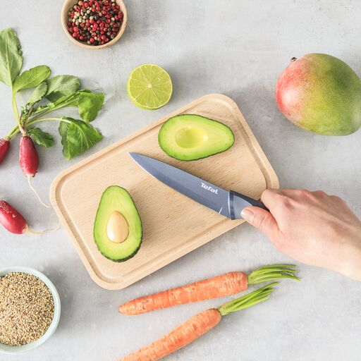 Tefal Fresh Kitchen Chef Knife With Cover 15Cm Titanium Non Stick Coating Ideal For Slicing &Amp; Chopping All Types Of Food High Performance Stainless Steel K1220304 7 Tefal Fresh Kitchen Chef Knife With Cover 15Cm Titanium Non Stick Coating Ideal For Slicing &Amp; Chopping All Types Of Food High Performance Stainless Steel K1220304