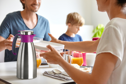 Tefal Carafe Thermos 1L Soft Grip Raspberry Vacuum Flask K3042114 7 Tefal Carafe Thermos 1L Soft Grip Raspberry Vacuum Flask K3042114