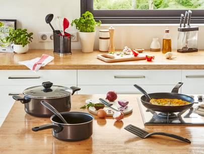 Tefal Easy Cook Frypan 28Cm Titanium Non Stick Thermo Signal 100% Safe Cooking Pan Suitable For All Heat Sources Except Induction B5540602 12 Tefal Easy Cook Frypan 28Cm Titanium Non Stick Thermo Signal 100% Safe Cooking Pan Suitable For All Heat Sources Except Induction B5540602