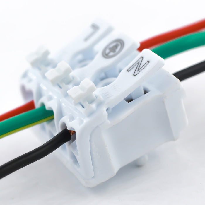 Tronic Connector With Button (L+N+E) 16Amps 3 Way Wire 1 Tronic Connector With Button (L+N+E) 16Amps 3 Way Wire