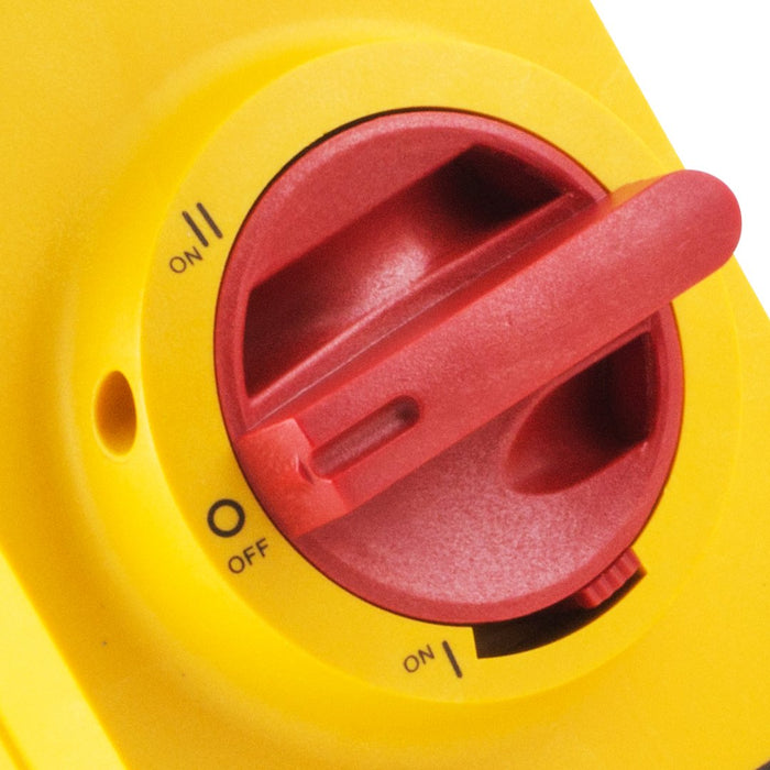 Tronic Manual Changeover Switch 2 Tronic Manual Changeover Switch