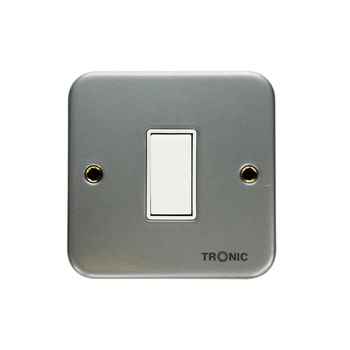 Tronic Metal Clad 1 Gang 2 Way Switch 1 Tronic Metal Clad 1 Gang 2 Way Switch