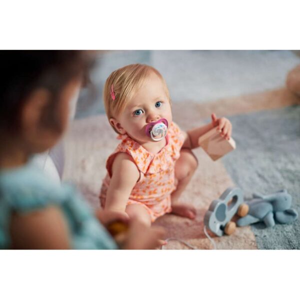 Philips Avent Soother Ultra Air Animals for Girl 6-18m 2's 080/08