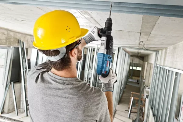 Bosch Professional Rotary Hammer with SDS Plus 880W GBH 2-28 F