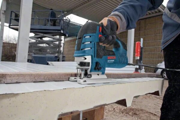 Bosch Corded Jigsaw 150mm 780W GST 150 BCE