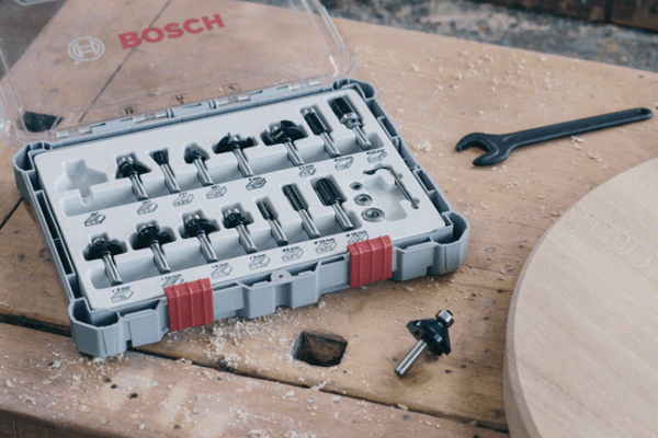 Bosch Mixed Router Bits Set 6mm 15 Pcs 2607017471