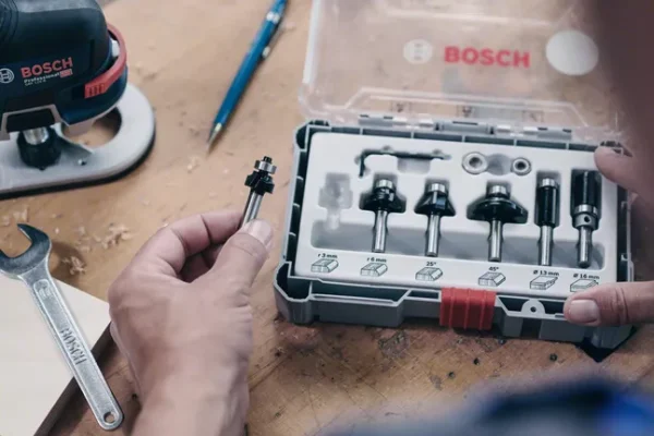 Bosch Mixed Router Bits Set 8mm 15 Pcs 2607017472