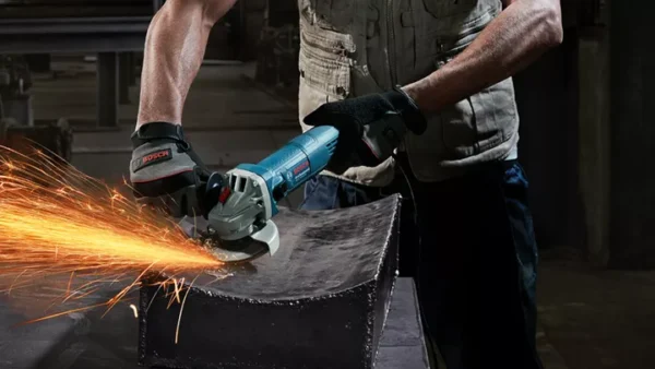 Bosch Professional Small Angle Grinder 900W GWS 9-115