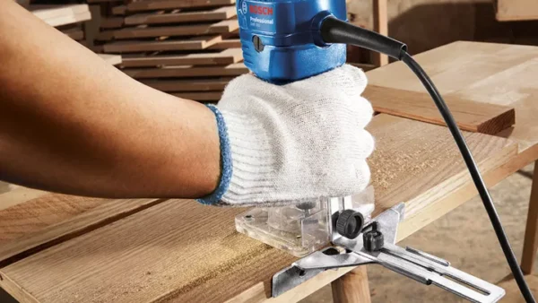Bosch Professional Palm Router 6 mm 550W GKF 550