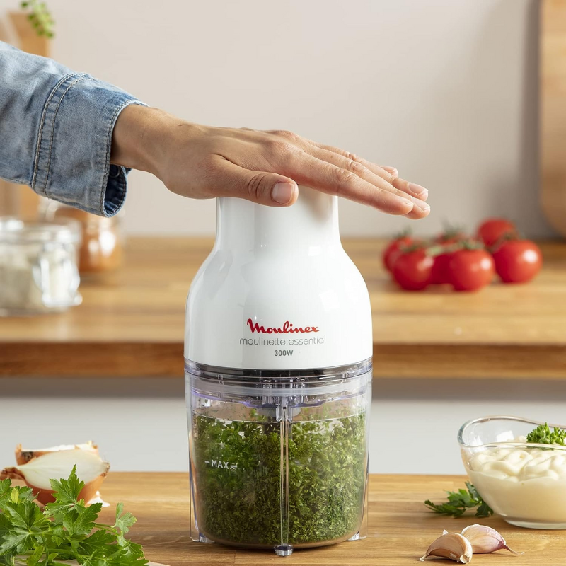 Moulinex Moulinette Essential Chopper 300W, 400Ml Bowl With 4 Blades For Effortless Mincing, Chopping And Mixing Dj520127 5 Moulinex Moulinette Essential Chopper 300W, 400Ml Bowl With 4 Blades For Effortless Mincing, Chopping And Mixing Dj520127